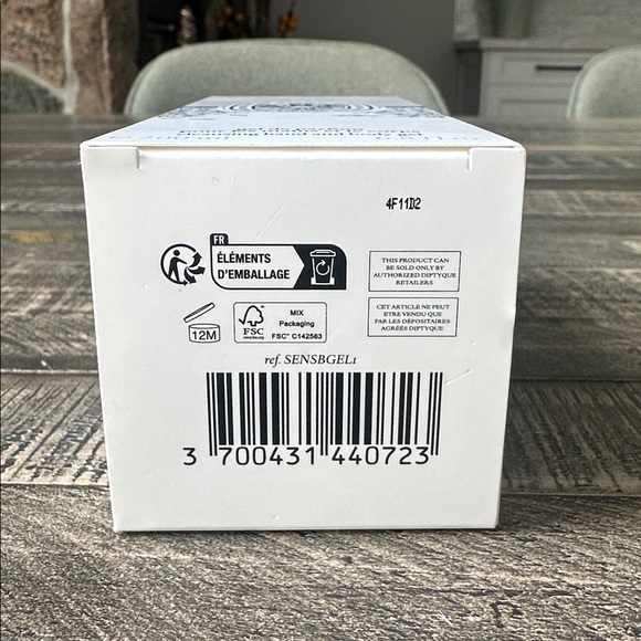 DIPTYQUE Eau Des Sens Cleansing Hand And Body Gel - Picture 3 of 4